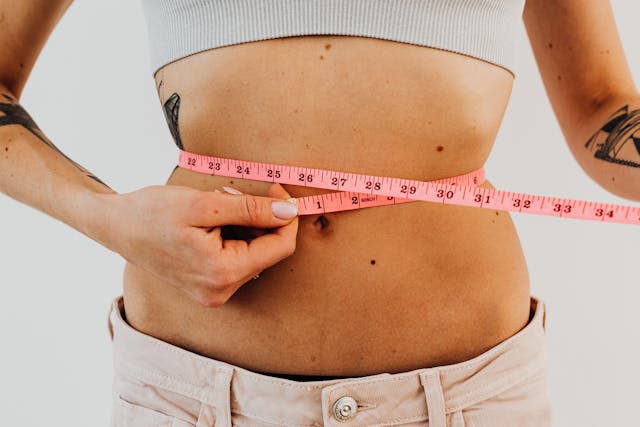 Como Pensar Magro: Aplicando os Princípios da Terapia Cognitivo-Comportamental à Perda de Peso